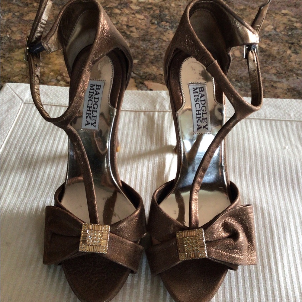 Bagley Mischka brand new shoes